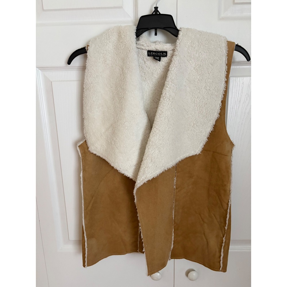 Lincoln Outerwear Tan Faux Suede Shearling Lined Open Front Vest One Size View 2